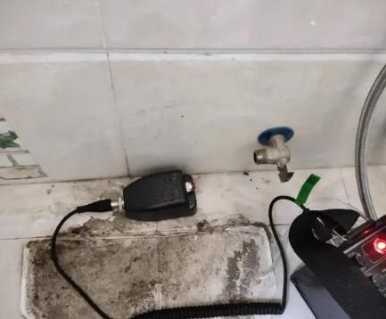 成武屋顶漏水维修公司分享下卫生间漏水的危害及解决方法